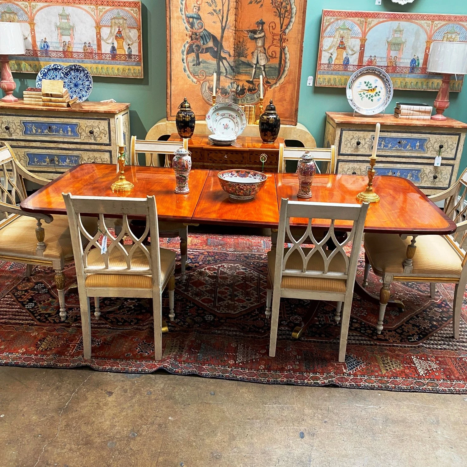 19th Century English Mahogany Extendable Dining Table, England